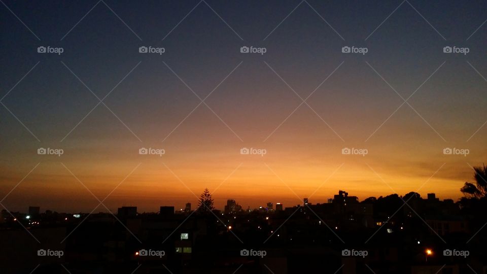 City sunset 
Lima - Perú 
19-04-16