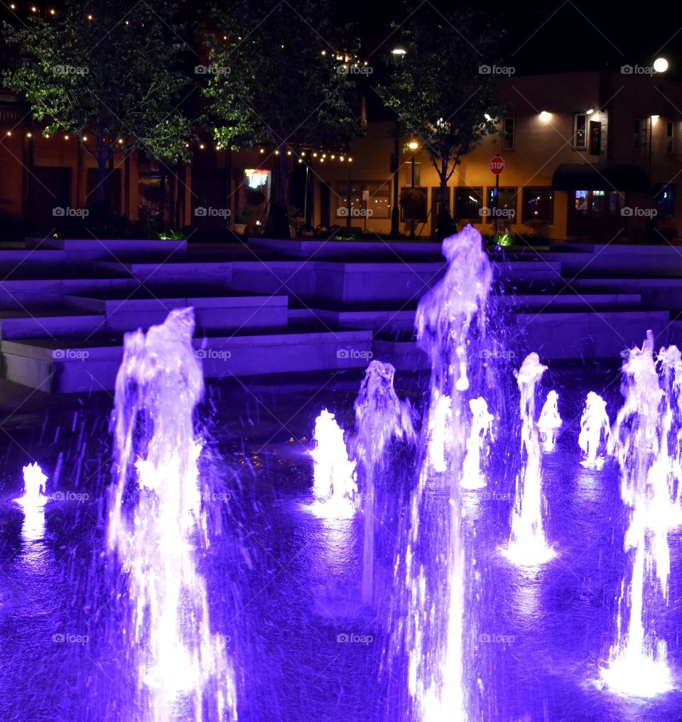 fountain water Plaza City Urban art light color Dublin Ohio