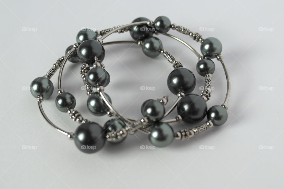 Blue freshwater pearl bracelet