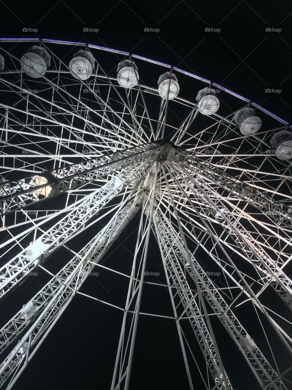 Big wheel at night