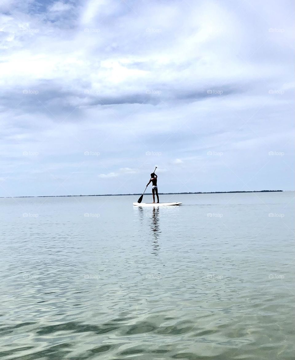 Stand up na lagoa de Iguaba. 🏖