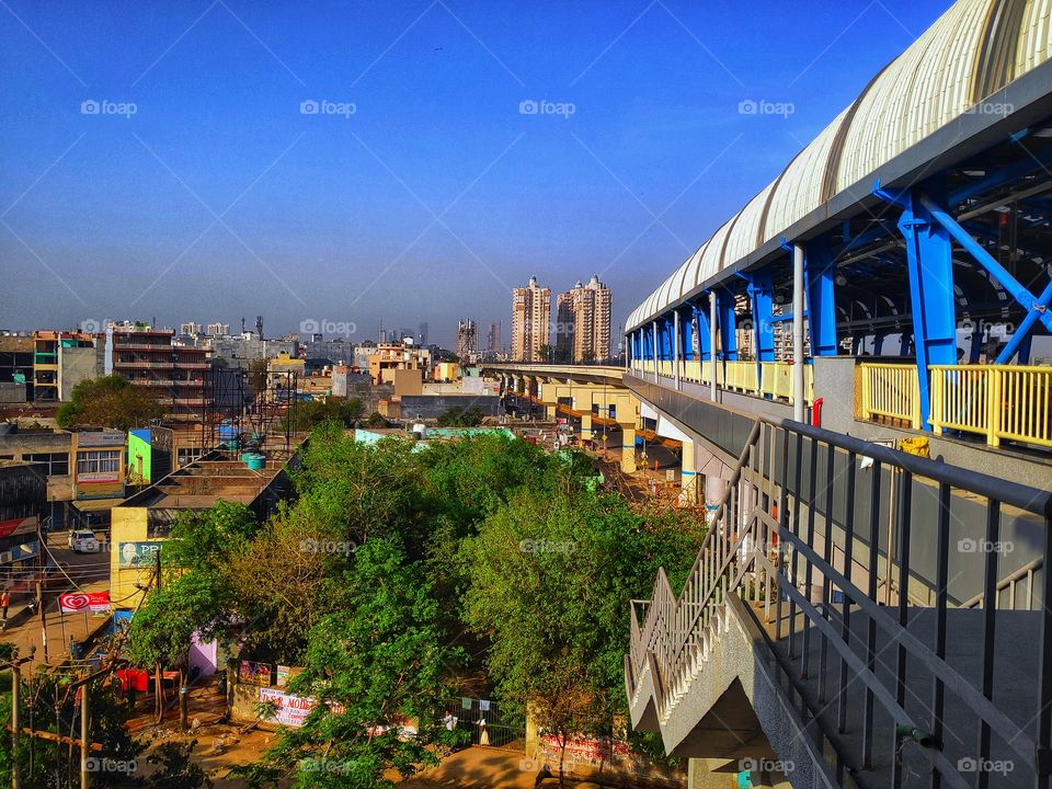 noida delhi metro view