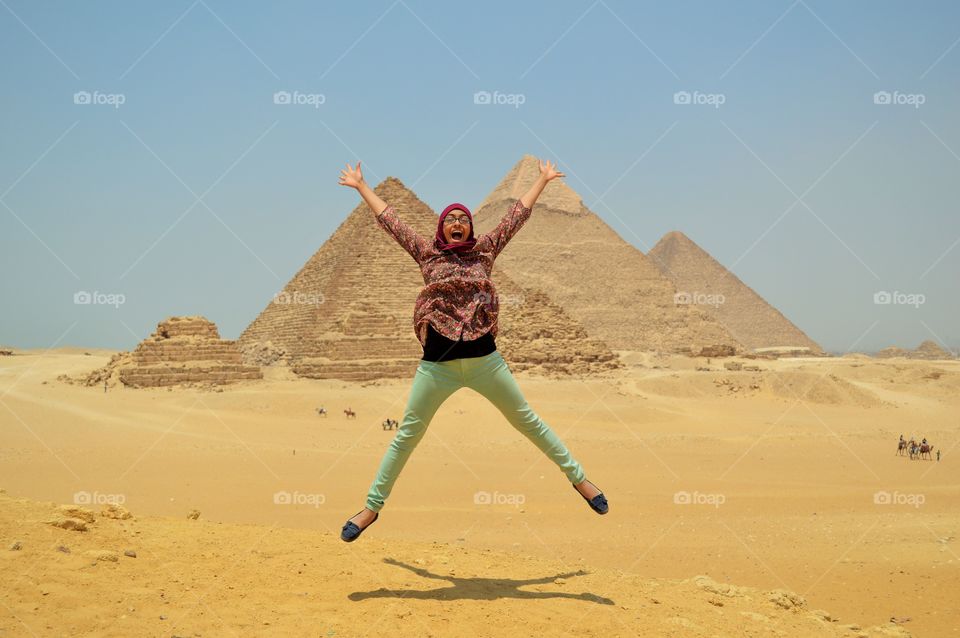 Giza Acrobatics