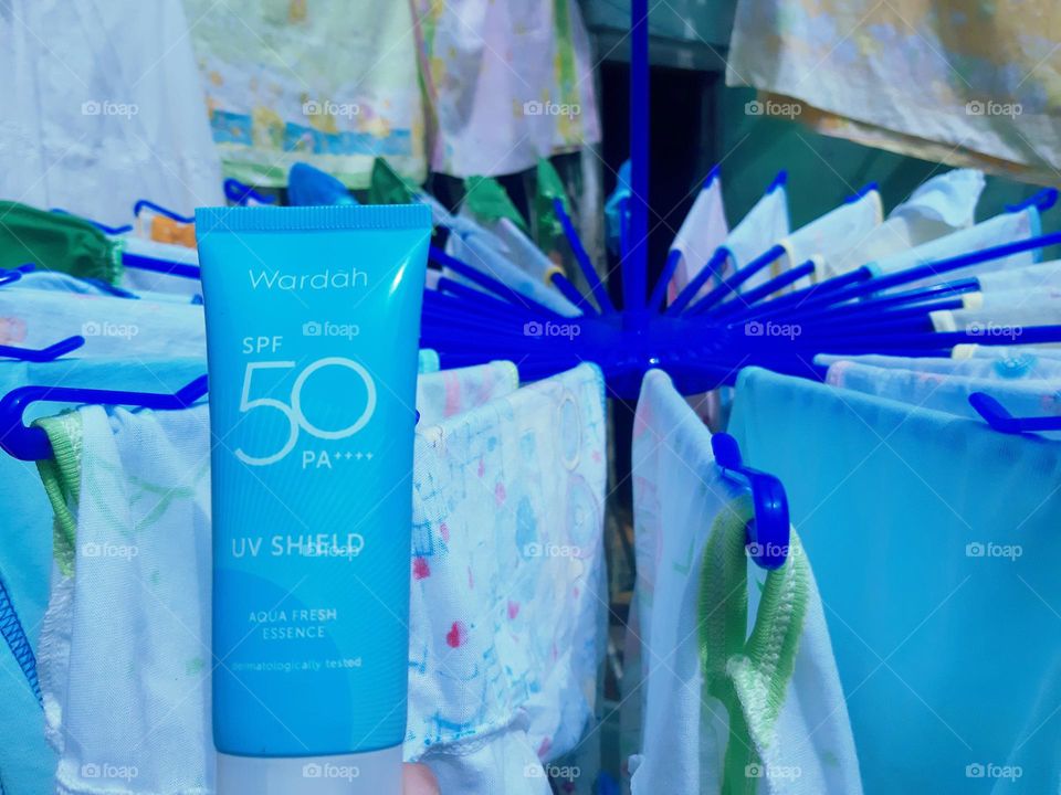 Beauty products to protect the face from the sun