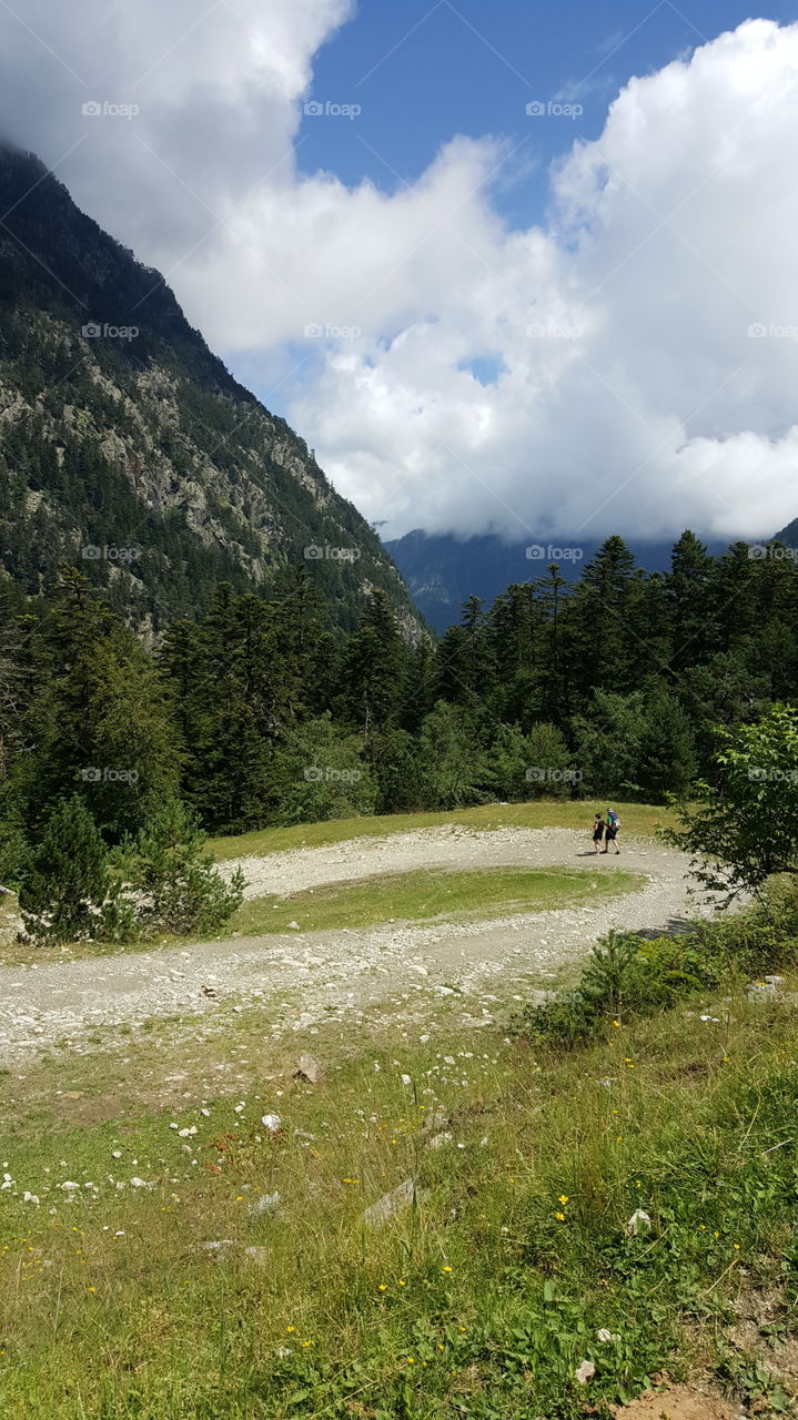 Hiking in the beautiful scenery of the Pyrenees mountain