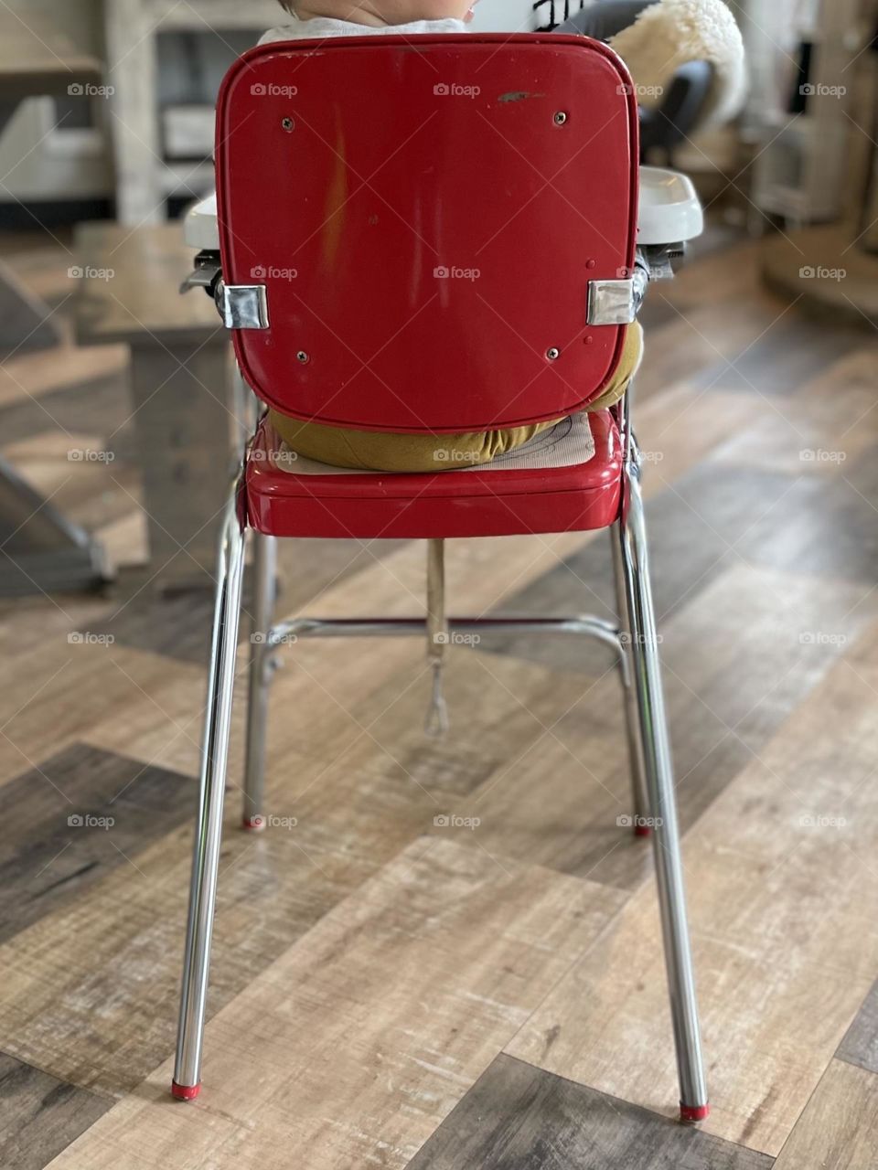 Vintage high chair 