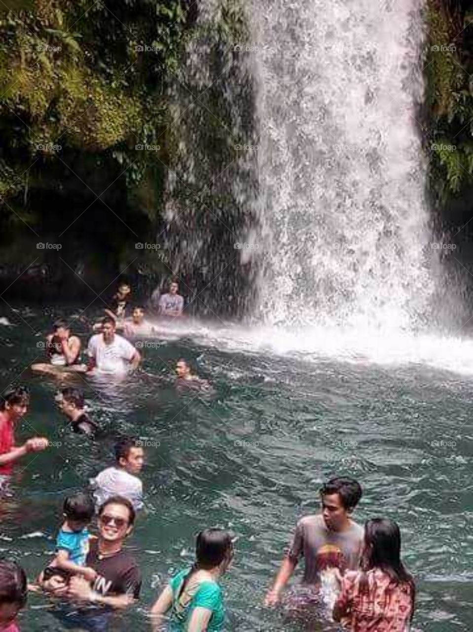 mahayhay falls