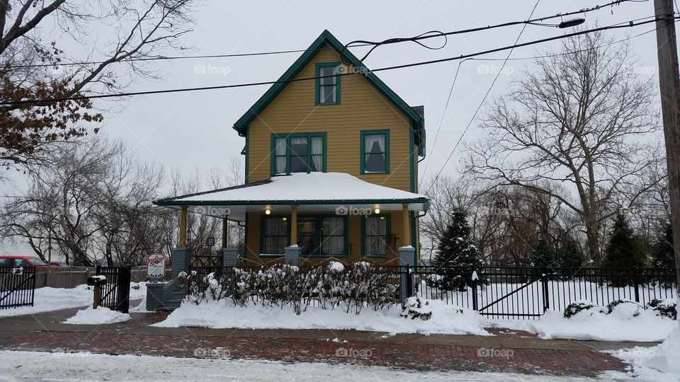A Christmas Story house in Cleveland, Ohio 🎄