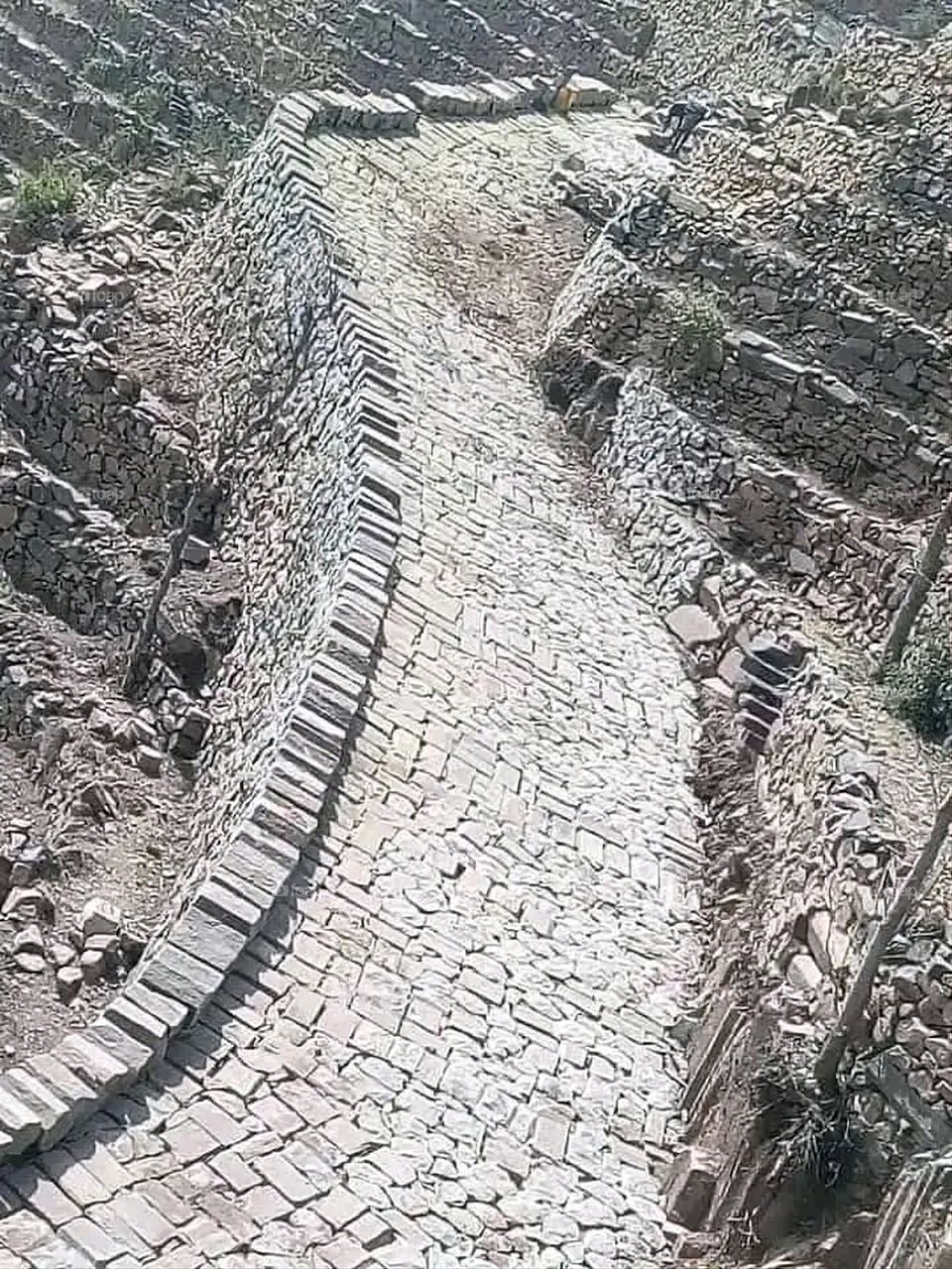 A stunning view of green mountains covered in fog in Yemen