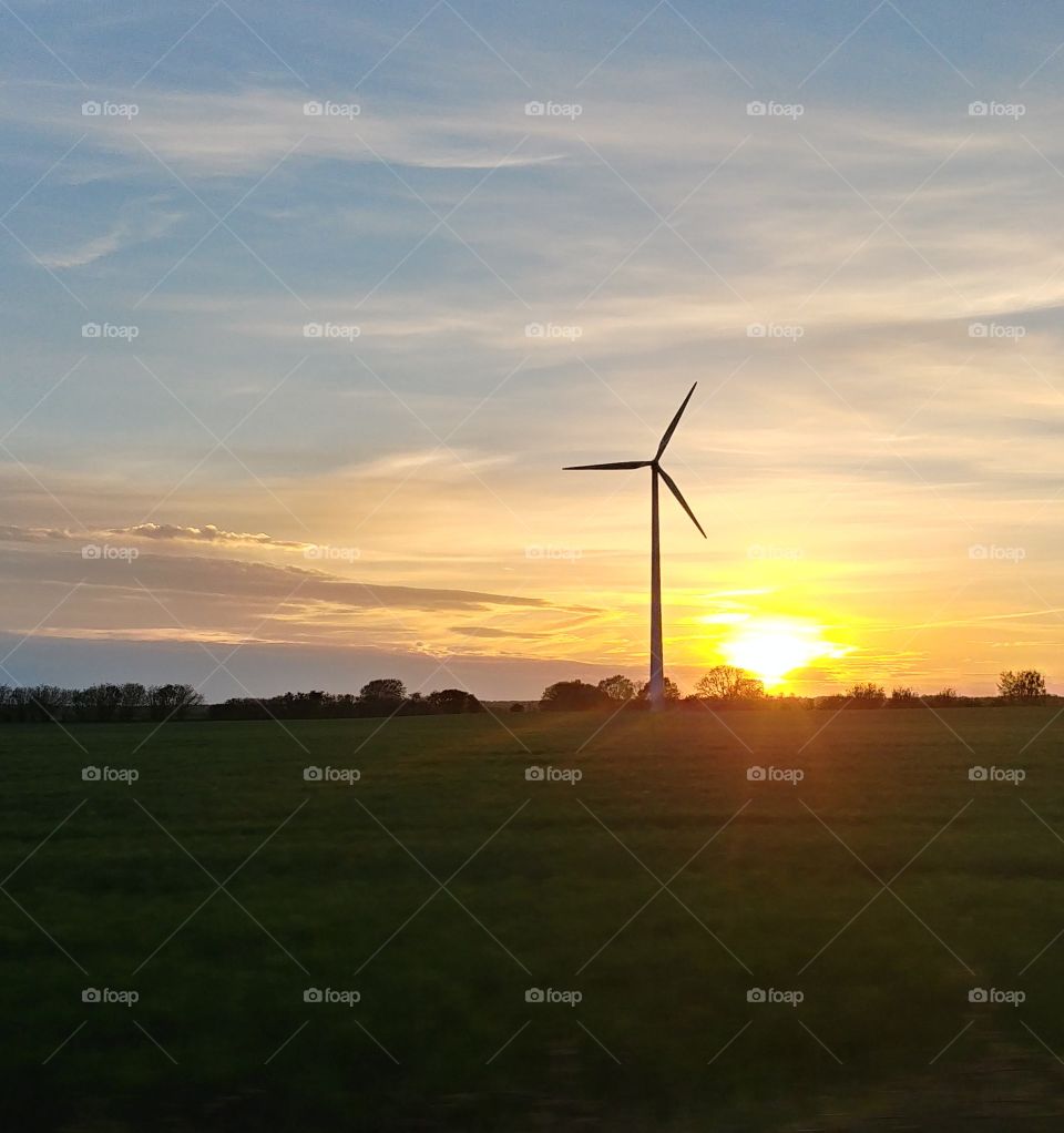 Sommer Sonnenuntergang Himmel feld windrad