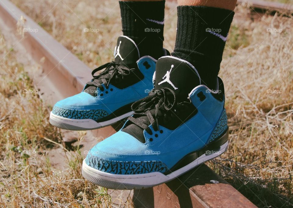 Powder blue Jordan shoes 