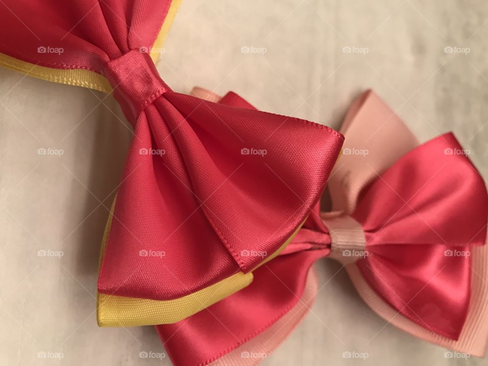 Pink bows