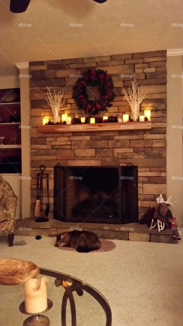 I love Christmas and a good fire. I just can’t keep my eyes open.