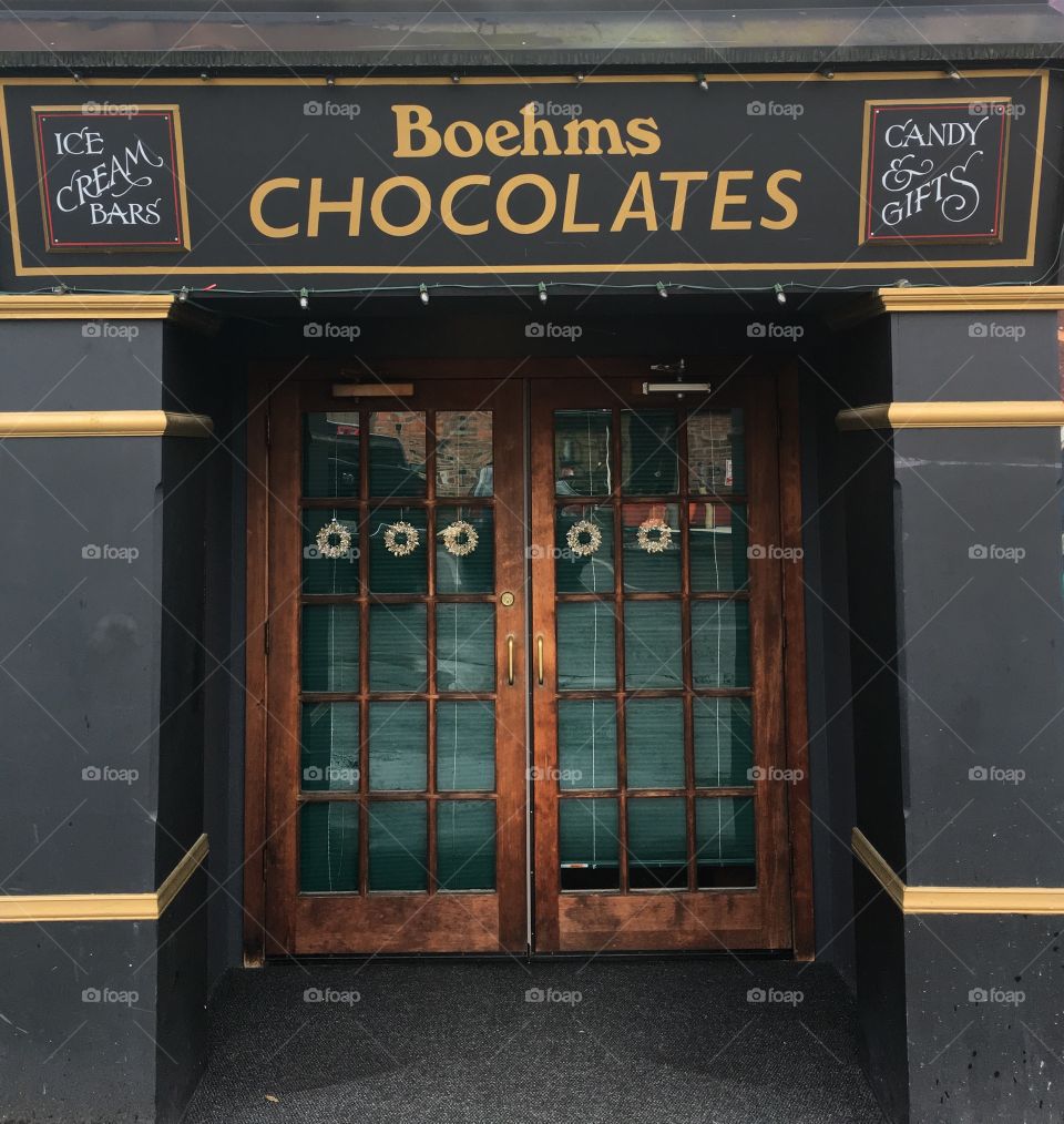 Famous Chocolate Shop
