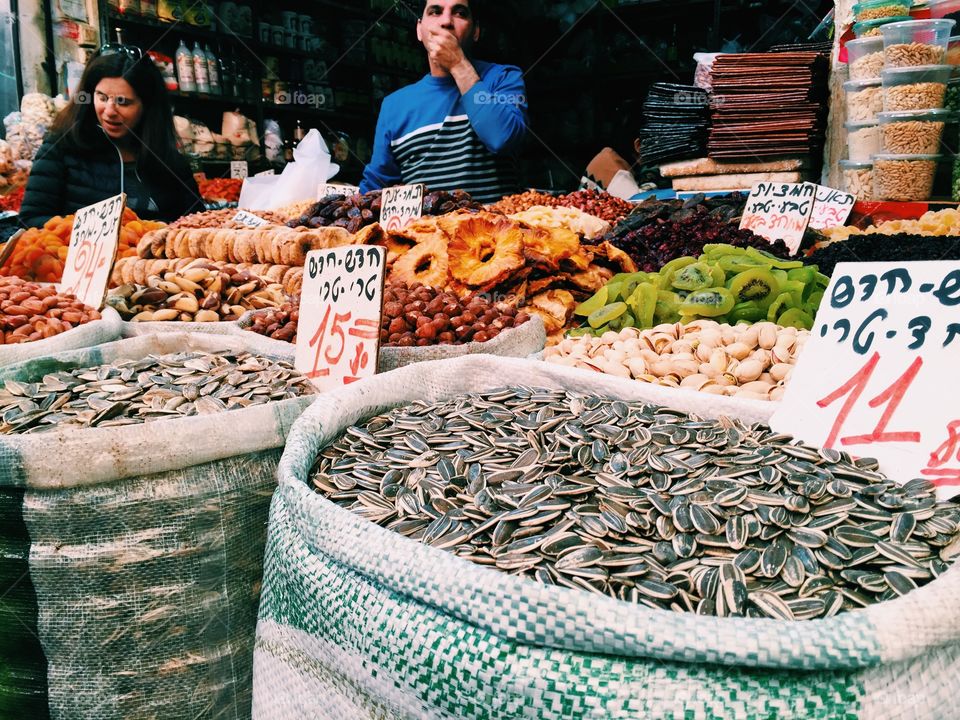 Spices. Tel Aviv Shuk, ISRAEL