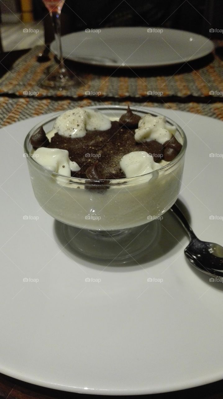 postre tiramisu rico