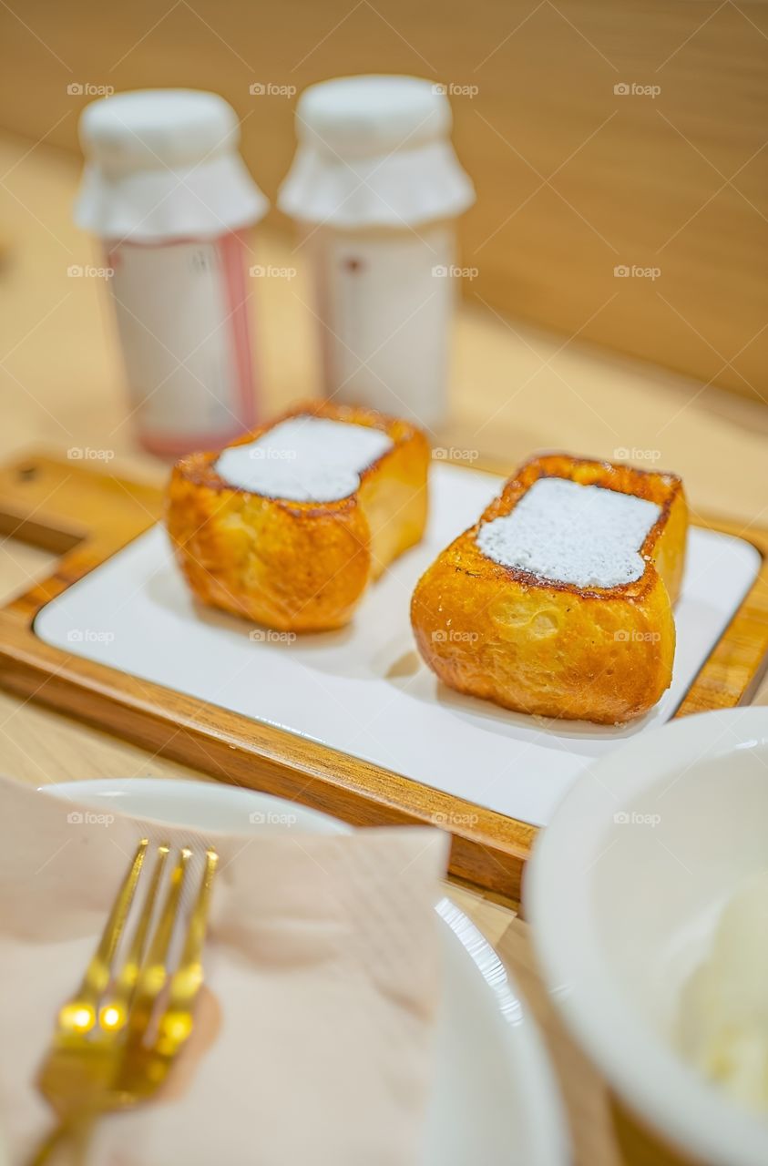 grill bread with milk custard