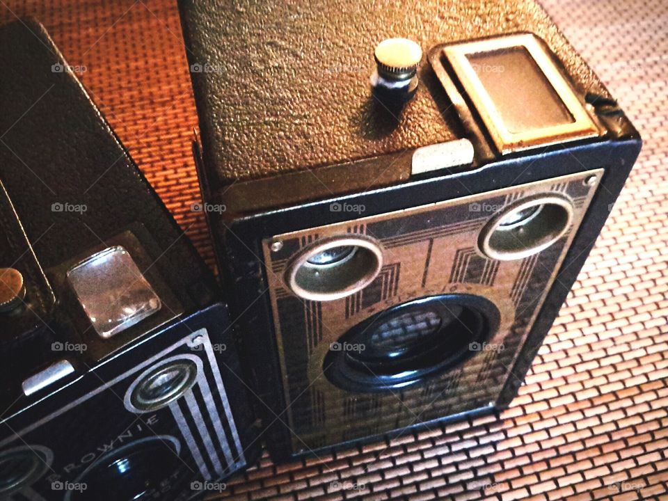 vintage cameras. retro brownie cameras