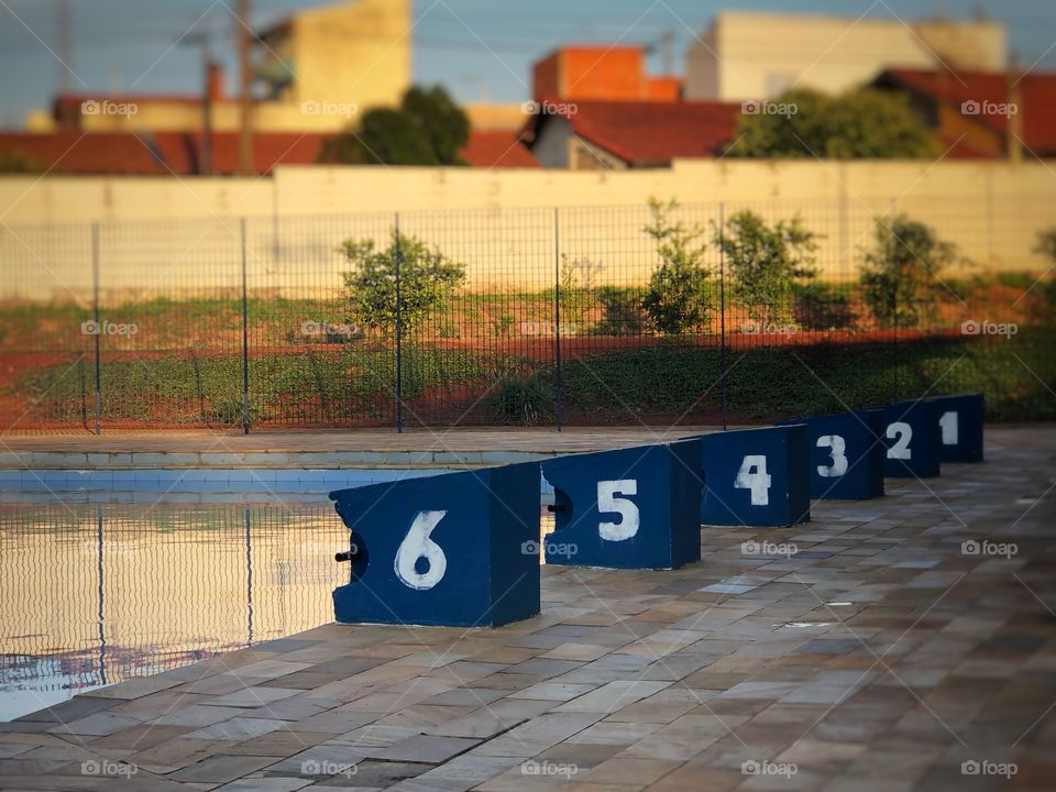 Swimming... is there a better way to relax, be fit? A training that requires physical and mentally, and quite satisfying.