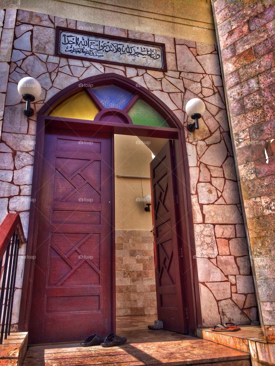 other great outdoors door muţraḩ mutrah corniche الطريق البحري by cindysaz1