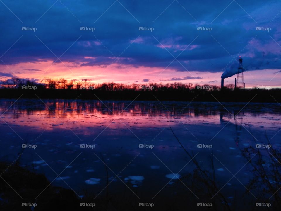 A beautiful river view during February with the sunsetting in PA