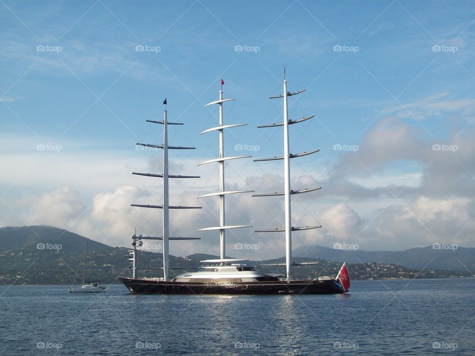 The Maltese Falcon at St. Tropez