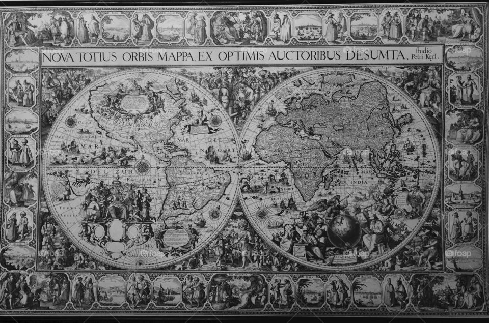 Nova totius orbis mappa ex optimis auctoribus desumta 