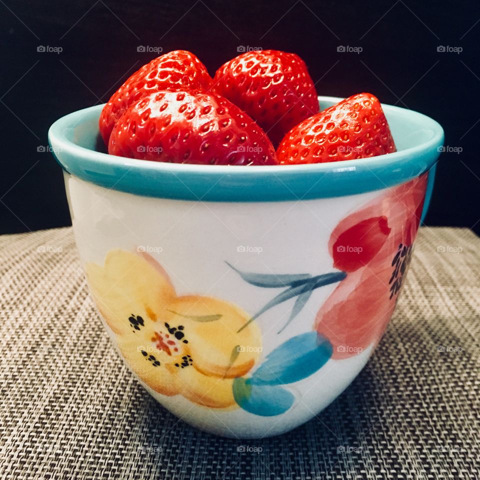 Strawberries in a bowl 
