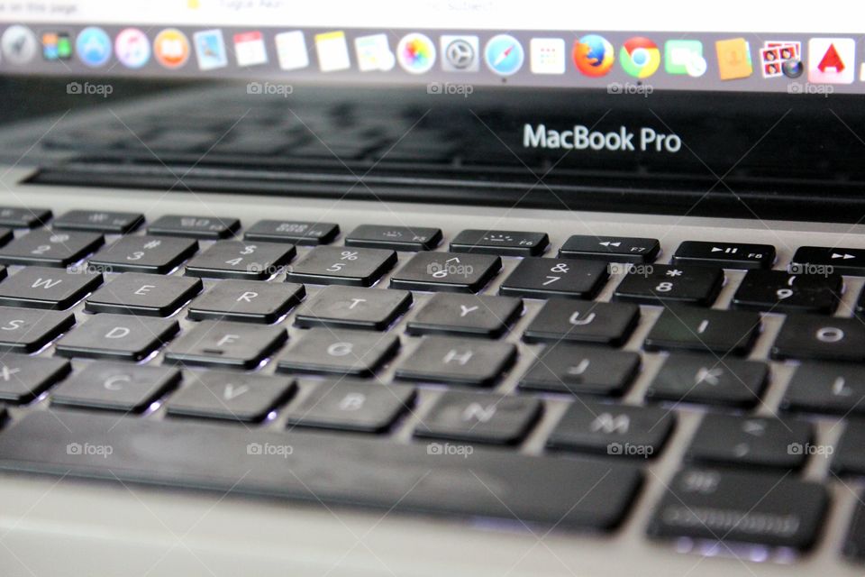 Macbook keyboard and screen