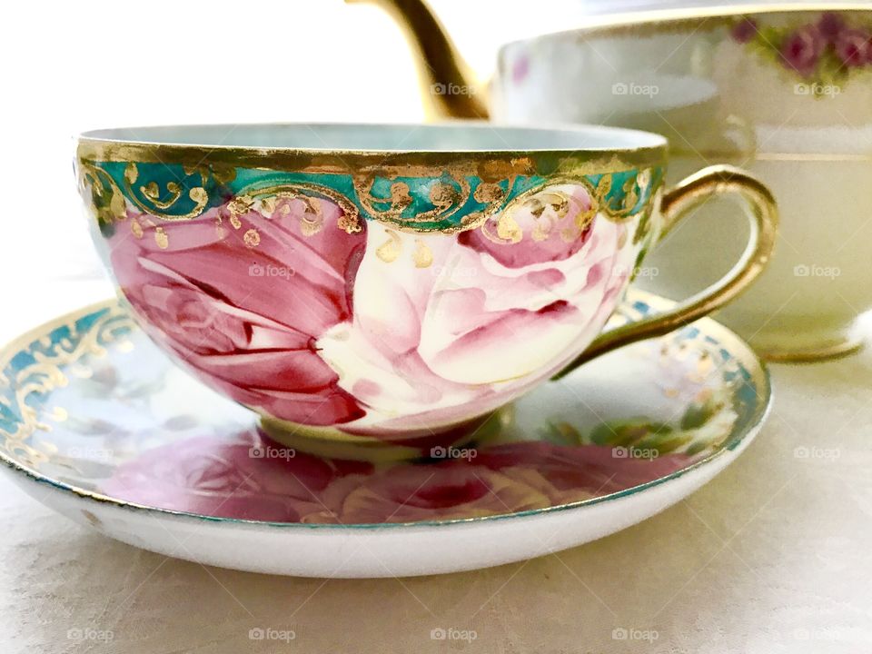 Floral teacup
