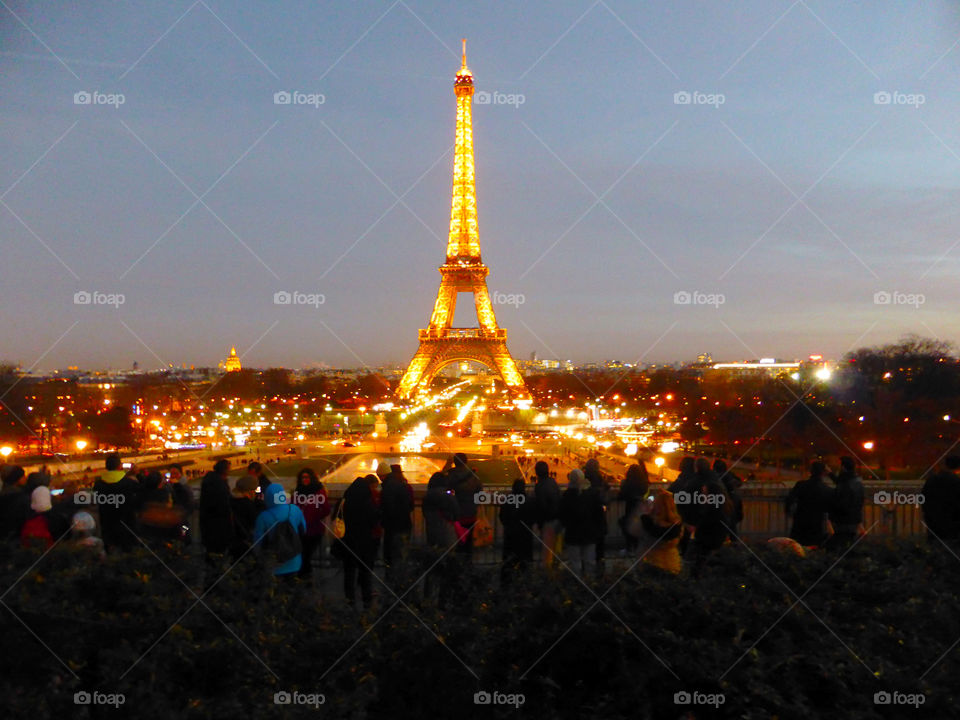 Eiffel tower lit