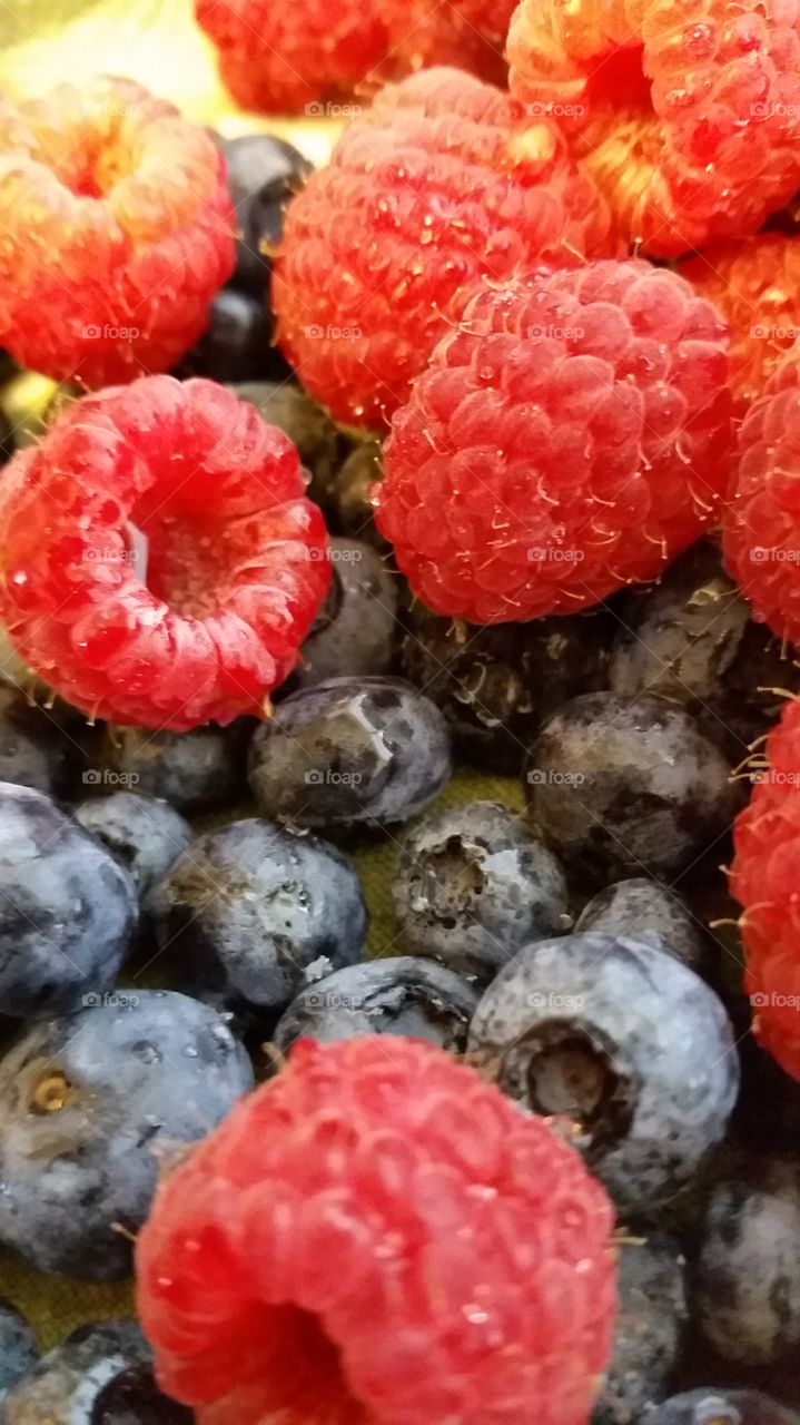 Close-up of berry fruits
