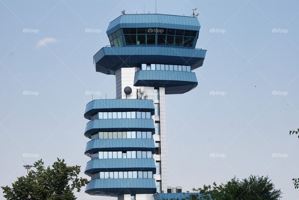 Air traffic control tower