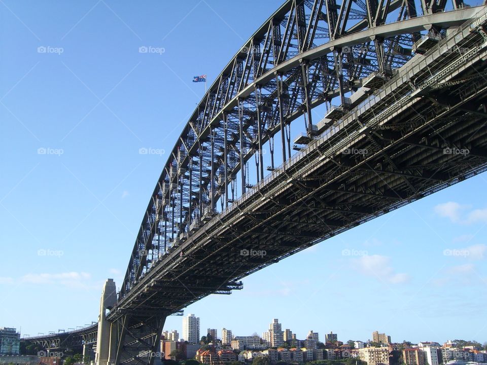 The beautifull Harbour Bridge in Sydney. 