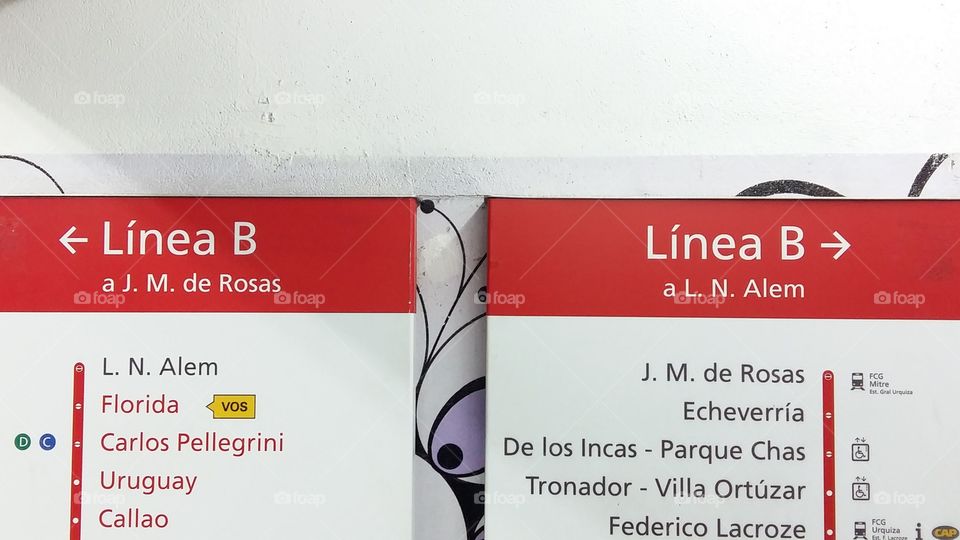 Line Decision in the Subway