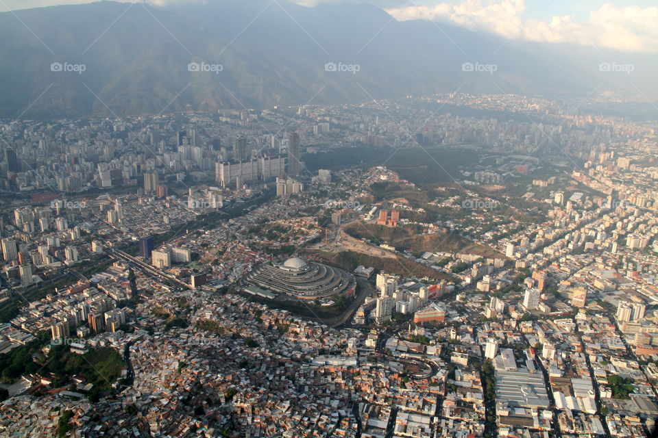 Aerial shot of Caracas 2007
