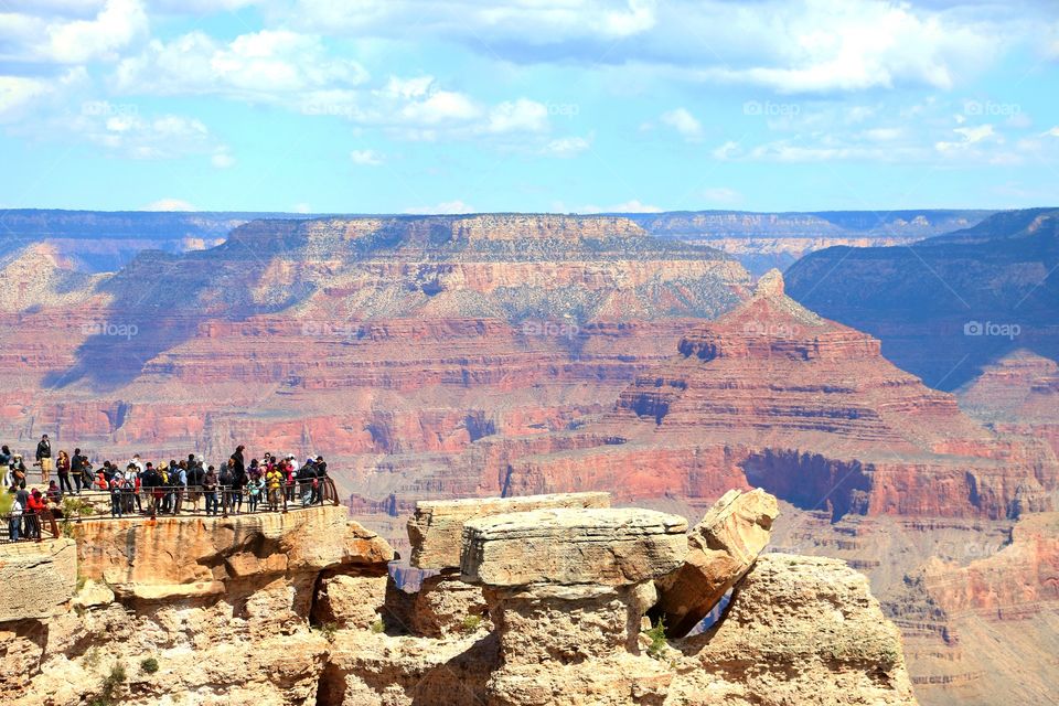 Tourists at the Grand Canyon