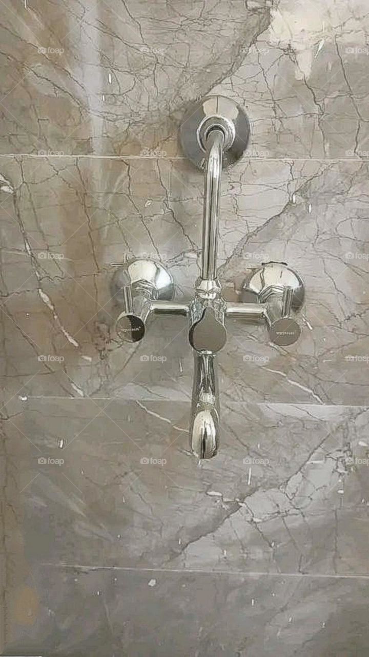 A most beautiful and attractive view in the bathroom.