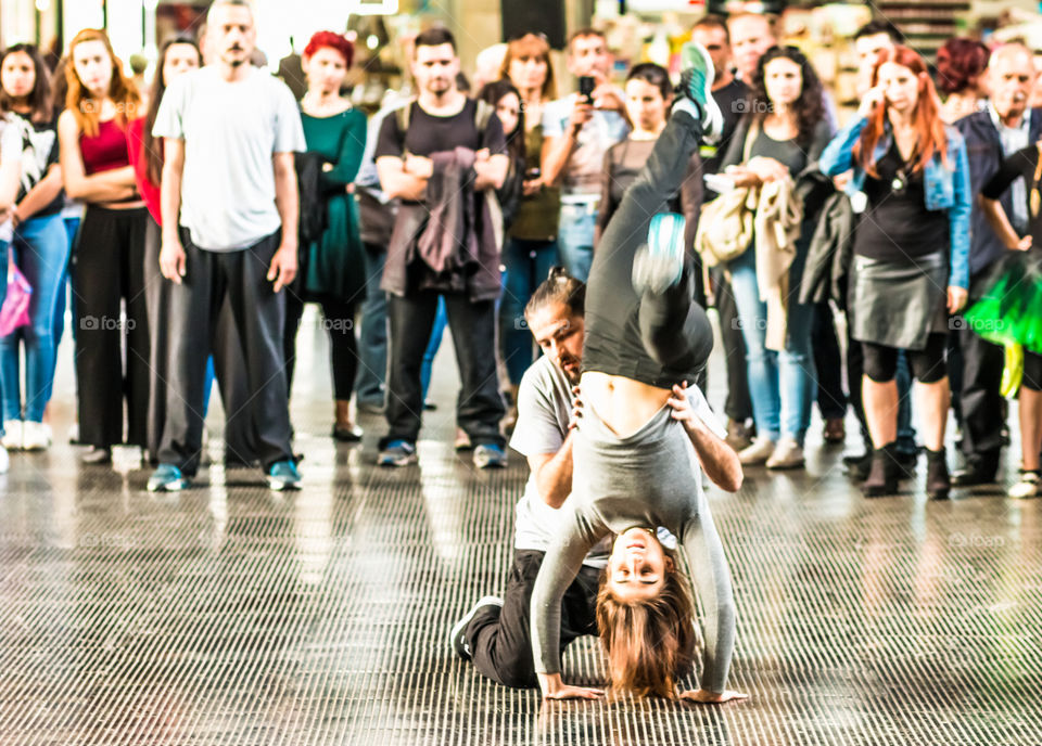 Couple Modern Dancers In Front Of An Audience
