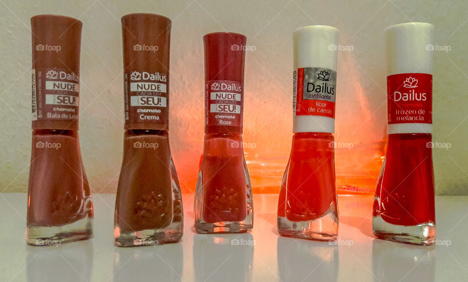 Esmaltes DAILUS: NUDE CADA  UM TEM O SEU!