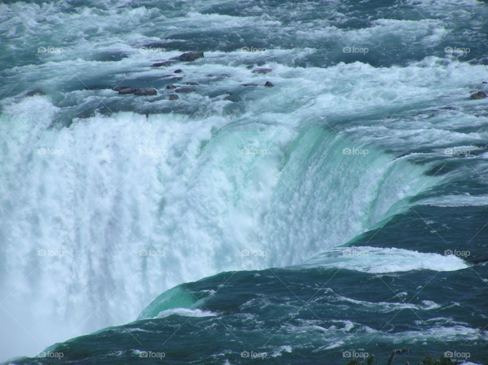 water waterfall niagara falls splash by kevsrich