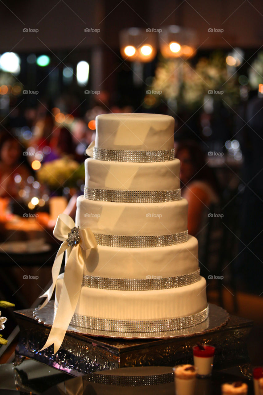 Fancy elegant wedding cake