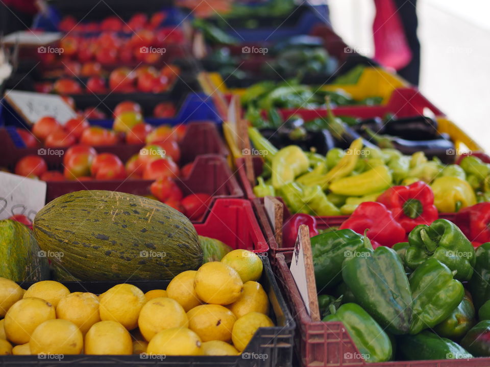 fruit market colors