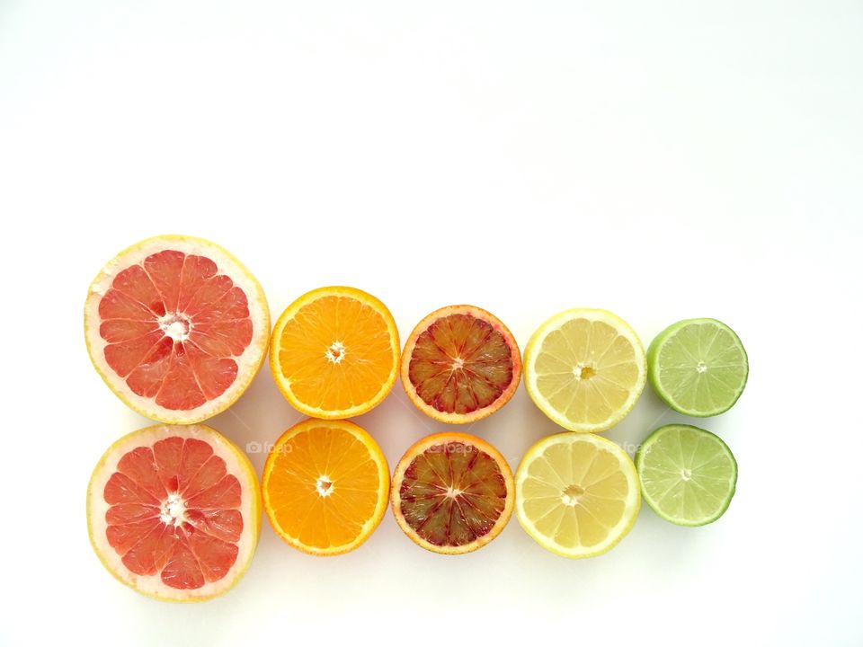 Different kinds of citrus fruits 