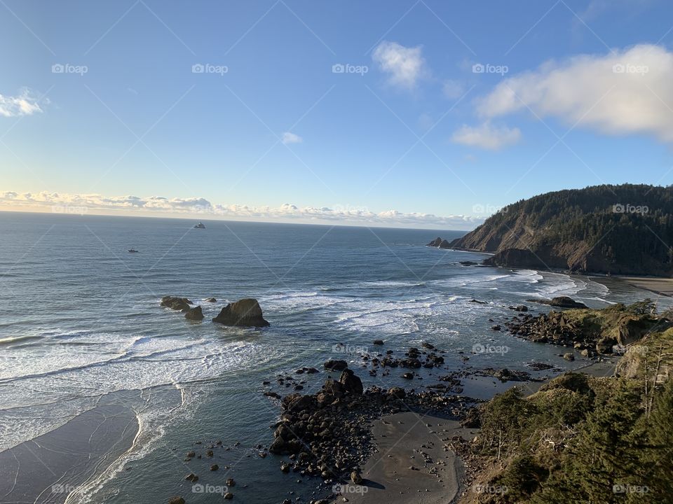 Birdseye view of an Oregon coast. 