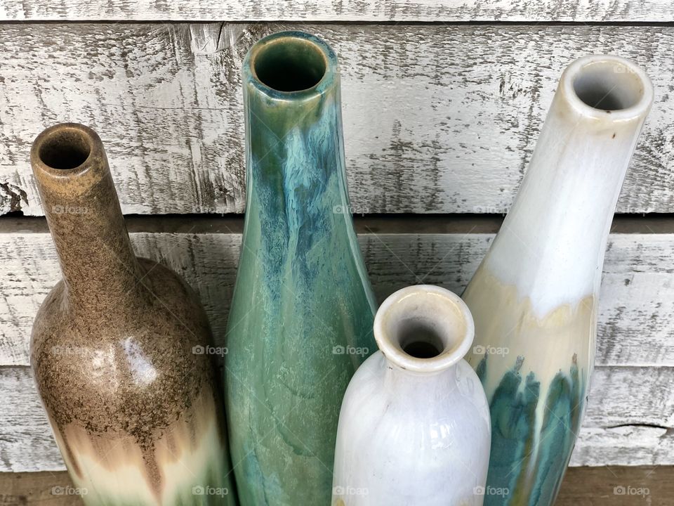 Empty ceramic vases 
