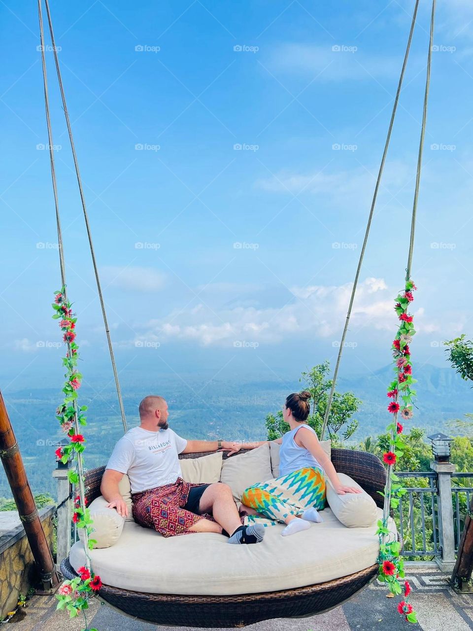 Romantic swing ♥️