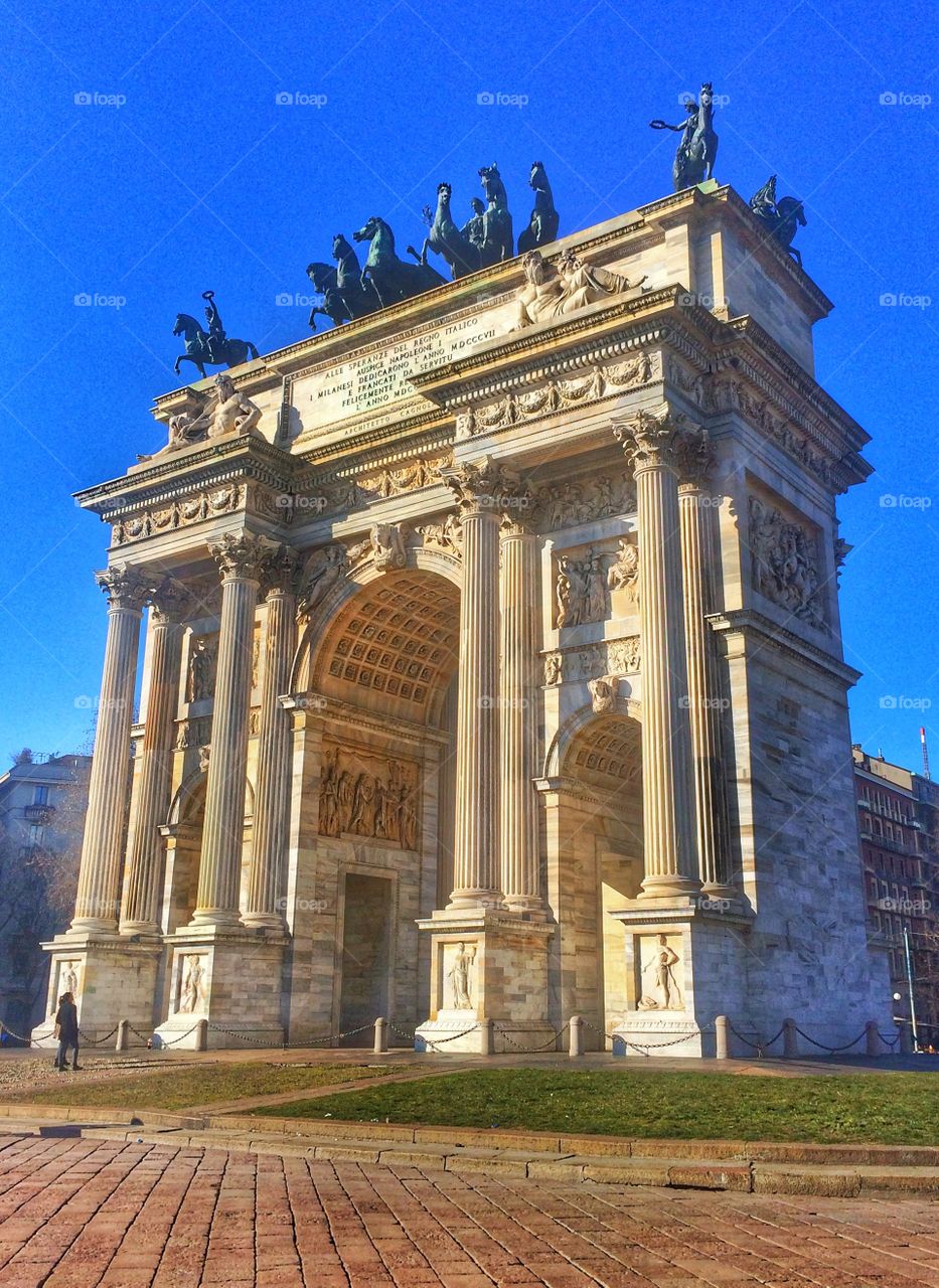 Arch of Peace, Milano