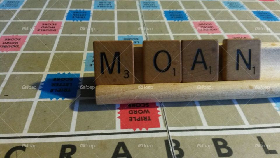 Moan S