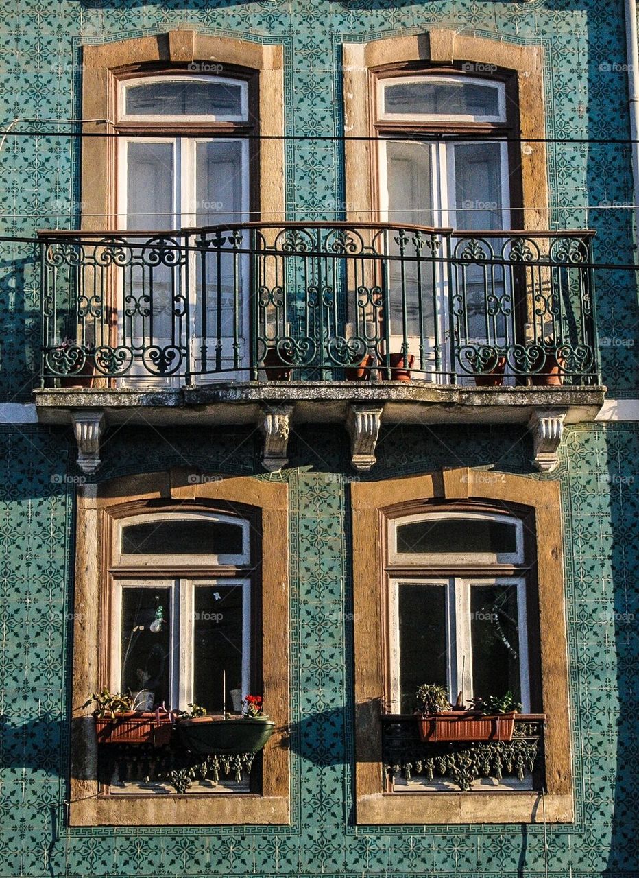 facade lisbon